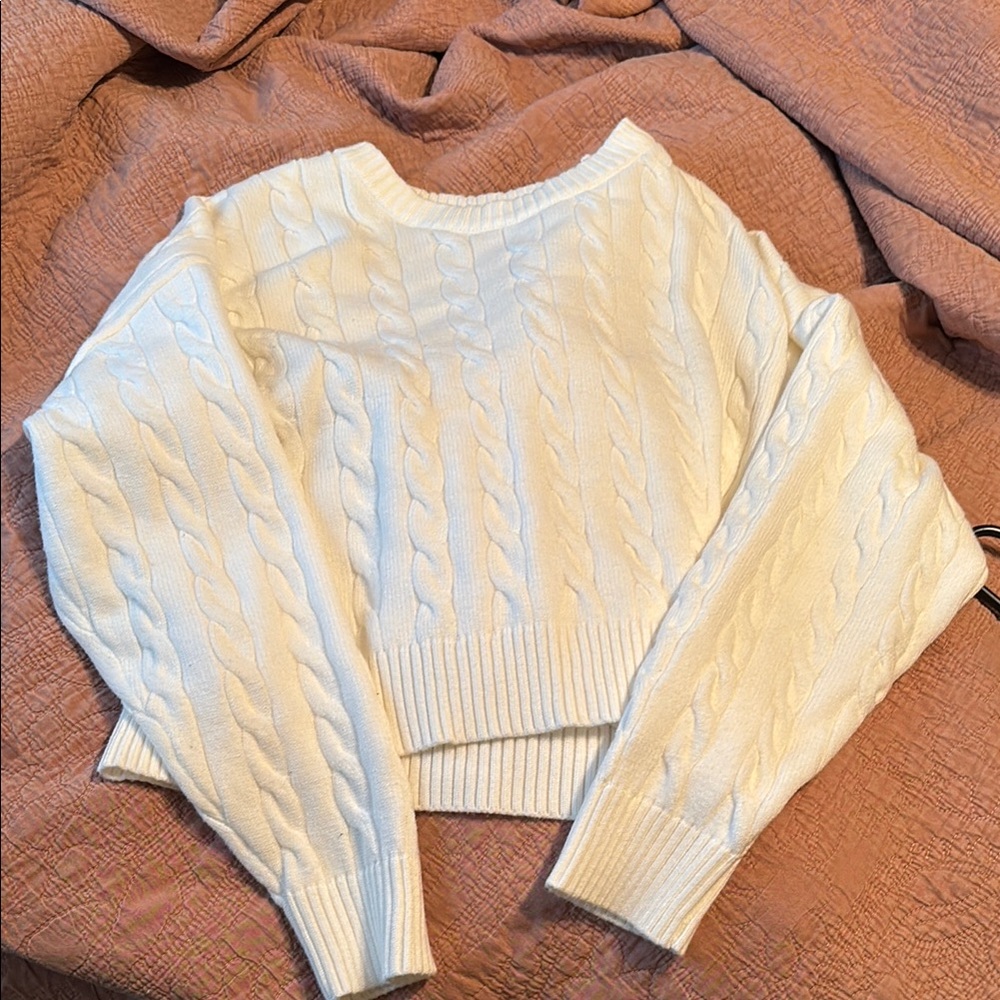 White Crew Neck Sweater with Relaxed Fit